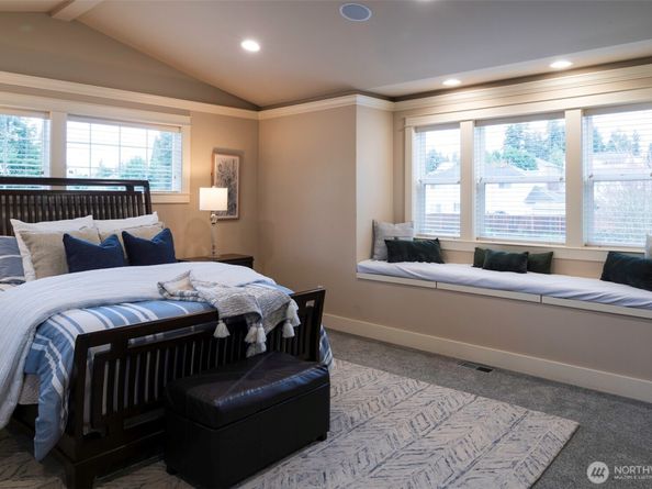 1815 Camas Avenue NE, Renton WA 98056