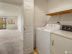 1604 11th Avenue S 201, Seattle WA 98134