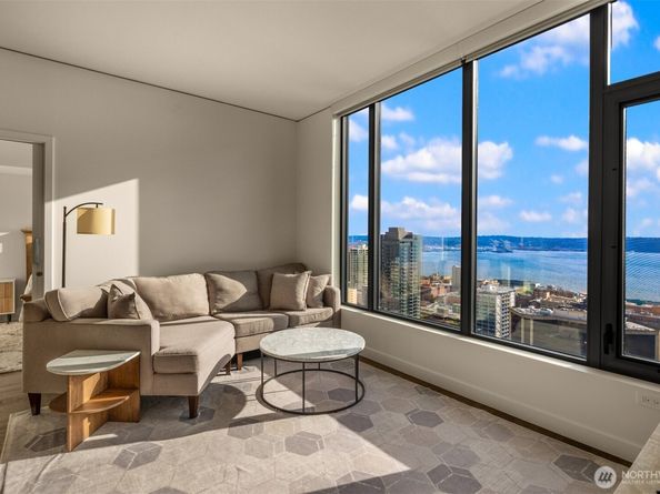 2510 6th Avenue 3105, Seattle WA 98121