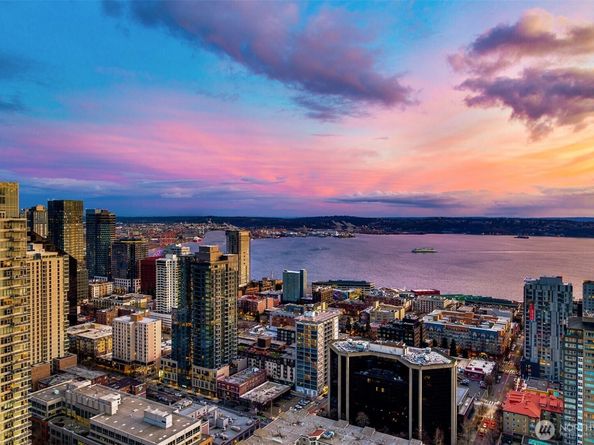 2510 6th Avenue 3105, Seattle WA 98121