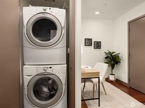 2033 2nd Avenue 1708, Seattle WA 98121