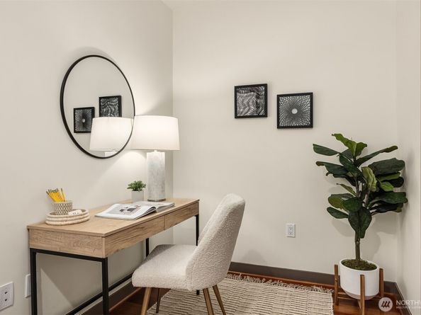 2033 2nd Avenue 1708, Seattle WA 98121