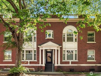 123 John Street