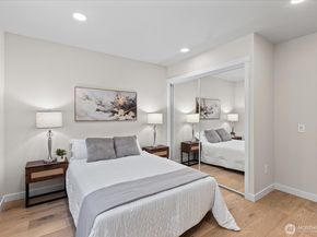 1825 112th Avenue NE, Bellevue WA 98004