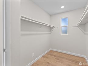 1825 112th Avenue NE, Bellevue WA 98004