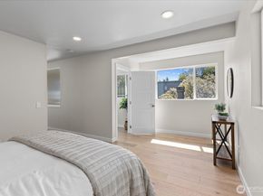 1825 112th Avenue NE, Bellevue WA 98004
