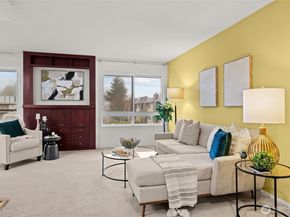 11300 1st Avenue NE 306, Seattle WA 98125
