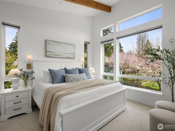 18513 104th Avenue NE 1A, Bothell WA 98011