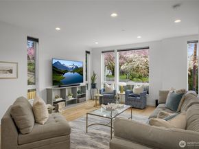 18513 104th Avenue NE 1A, Bothell WA 98011
