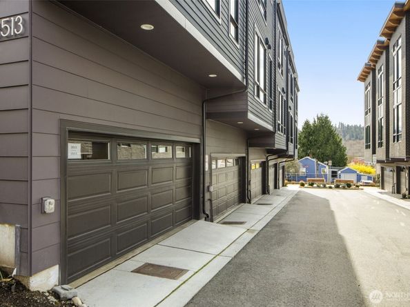 18513 104th Avenue NE 1A, Bothell WA 98011