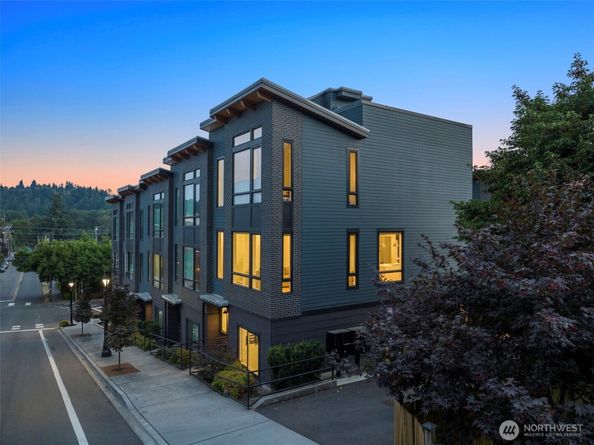18513 104th Avenue NE 1A, Bothell WA 98011