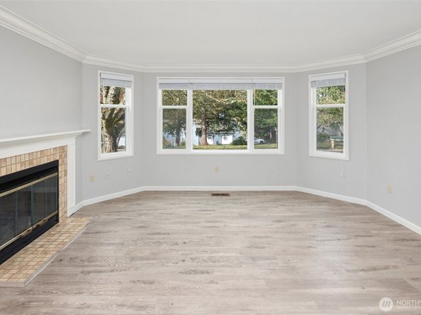 4084 220th Place SE 1038, Issaquah WA 98029
