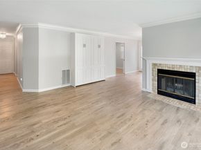 4084 220th Place SE 1038, Issaquah WA 98029