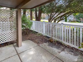4084 220th Place SE 1038, Issaquah WA 98029