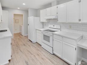 4084 220th Place SE 1038, Issaquah WA 98029