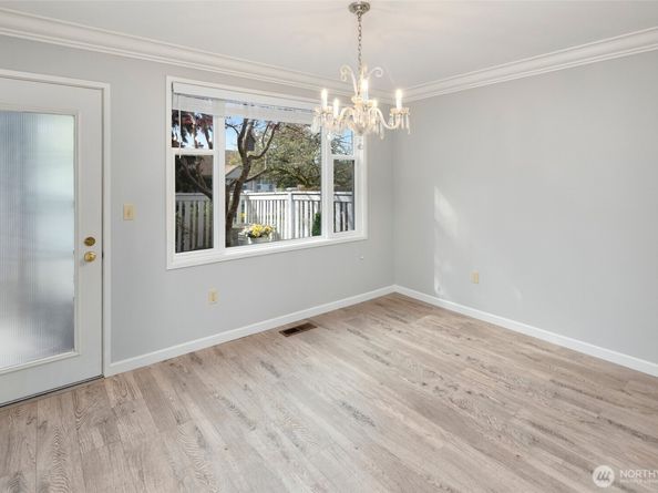4084 220th Place SE 1038, Issaquah WA 98029