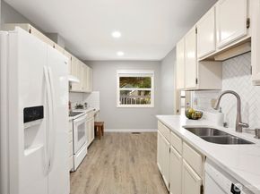 4084 220th Place SE 1038, Issaquah WA 98029