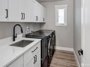 1343 211th Avenue NE, Sammamish WA 98074