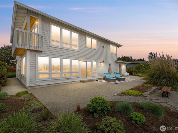 4997 NE Canal Lane, Hansville WA 98340
