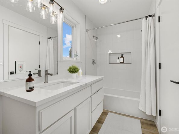4997 NE Canal Lane, Hansville WA 98340