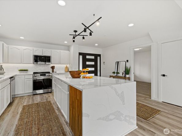 4997 NE Canal Lane, Hansville WA 98340