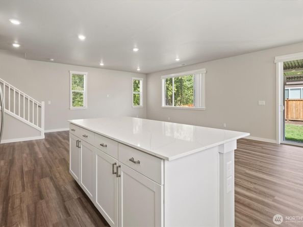 30341 117th Court SE, Auburn WA 98092