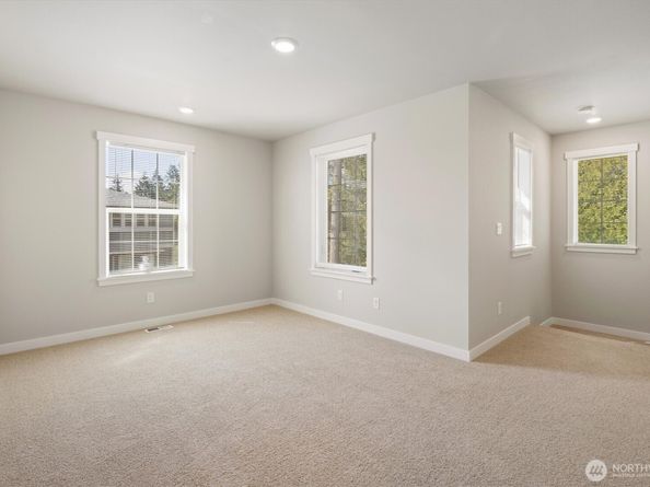 30341 117th Court SE, Auburn WA 98092