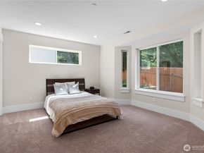 16831 84th Lane NE, Kenmore WA 98028