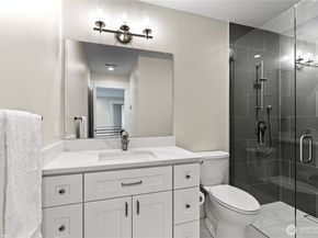 16831 84th Lane NE, Kenmore WA 98028