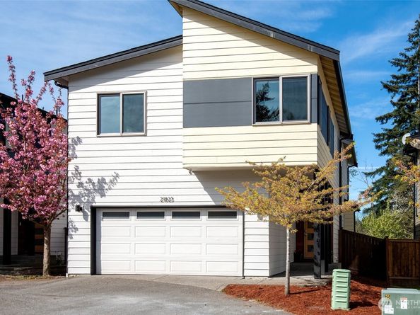 21825 131st Place SE, Kent WA 98031