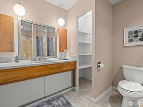 2727 36th Avenue SW, Seattle WA 98126