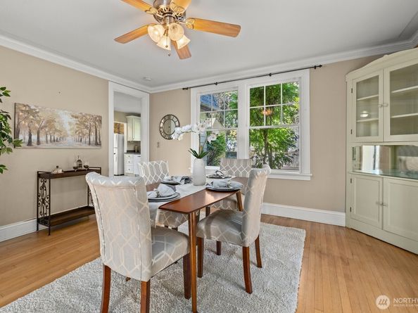 2727 36th Avenue SW, Seattle WA 98126
