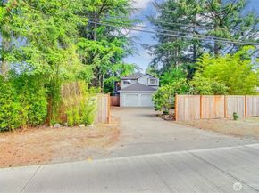 1742 N 122nd Street, Seattle WA 98133