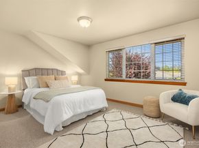 1314 Polly's Lane, Bainbridge Island WA 98110