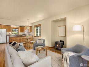 1314 Polly's Lane, Bainbridge Island WA 98110