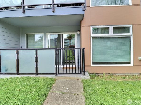 15138 65th Avenue S 109, Tukwila WA 98188
