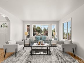 2423 Viewcrest Avenue, Everett WA 98203