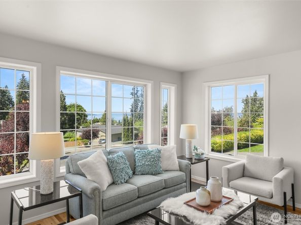 2423 Viewcrest Avenue, Everett WA 98203