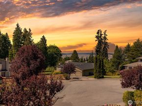 2423 Viewcrest Avenue, Everett WA 98203