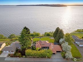 24635 8th Avenue S, Des Moines WA 98198
