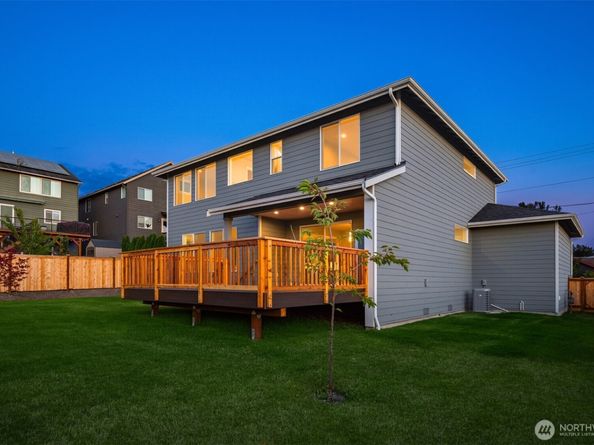 7627 10th Street SE, Lake Stevens WA 98258