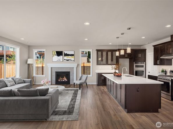 7627 10th Street SE, Lake Stevens WA 98258