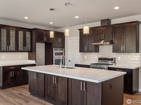 7627 10th Street SE, Lake Stevens WA 98258