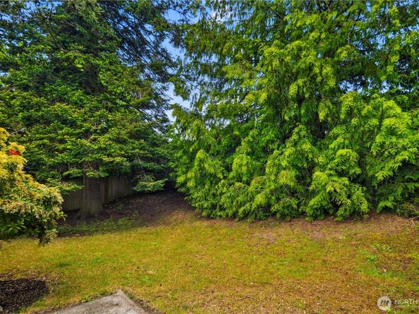 17036 14th Avenue NE, Shoreline WA 98155