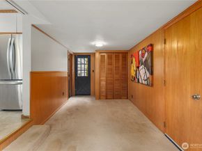 17036 14th Avenue NE, Shoreline WA 98155
