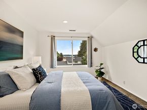 10602 NE 60th Street, Kirkland WA 98033
