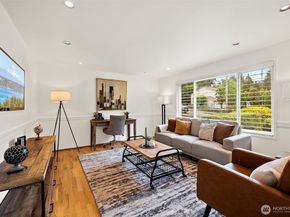 10602 NE 60th Street, Kirkland WA 98033