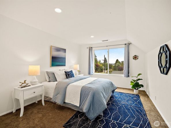 10602 NE 60th Street, Kirkland WA 98033