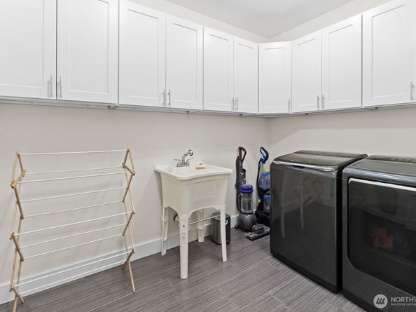 2311 S 135th Lane, Seattle WA 98168