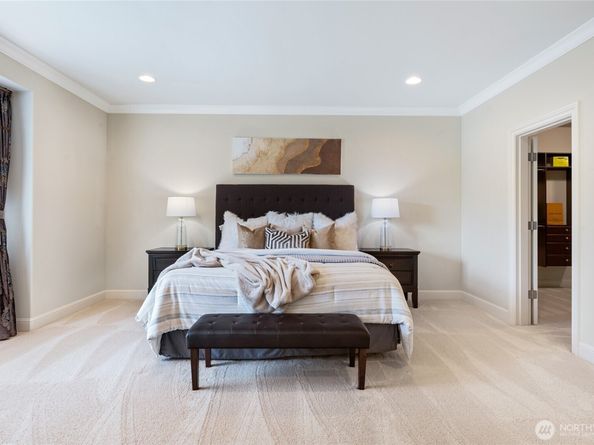 9827 NE 20th Street, Bellevue WA 98004